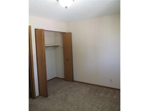 1505 Darling Dr in Worthington, MN - Building Photo - Building Photo