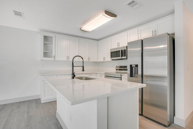 property at 1217 W 6th St