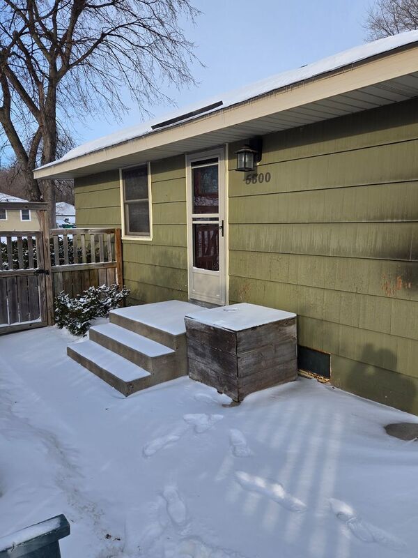 5800 N Girard Ave in Minneapolis, MN - Building Photo - Building Photo