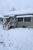 624 Waldman Ave in Flint, MI - Building Photo