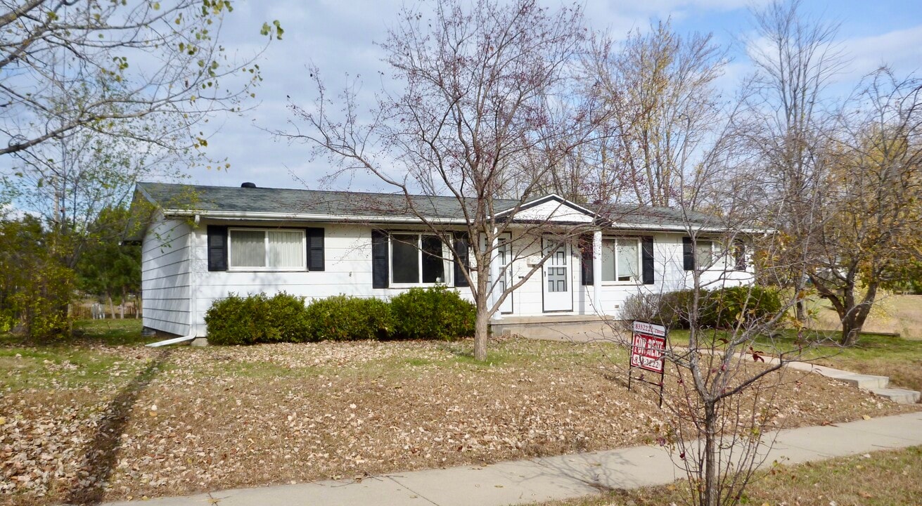 2016 Necessity St in Eau Claire, WI - Building Photo