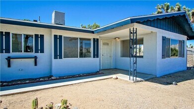 55827 Mountain View Trail in Yucca Valley, CA - Building Photo - Building Photo