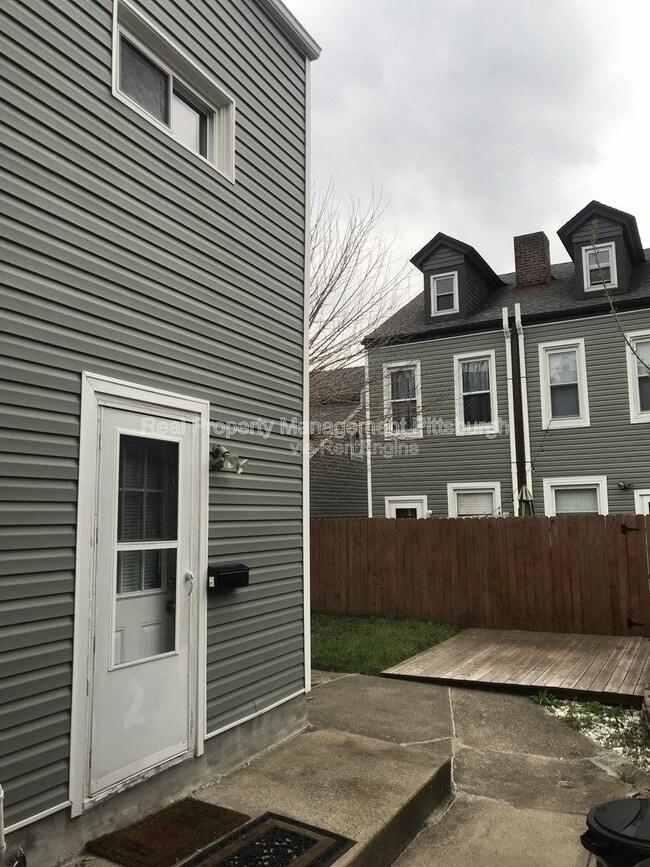 property at 4554 Friendship Ave