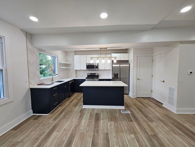 property at 5350 Rosetta St