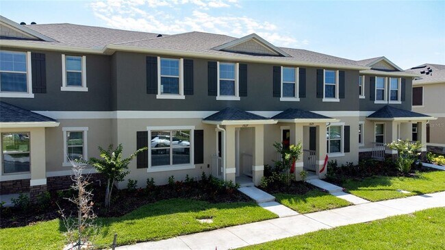 1627 Bitterroot St in Kissimmee, FL - Building Photo - Building Photo