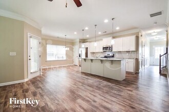 230 Hickory Cmns Wy in Canton, GA - Building Photo - Building Photo