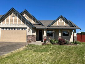 609 Lilac Way in Ellensburg, WA - Building Photo