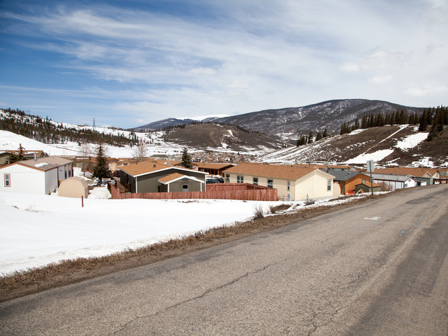 Swan Meadow in Dillon, CO - Building Photo - Building Photo