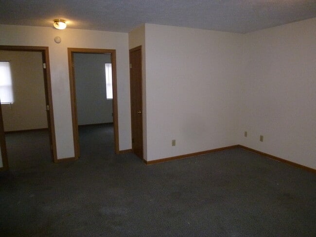 2040 N 4th St in Terre Haute, IN - Building Photo - Building Photo