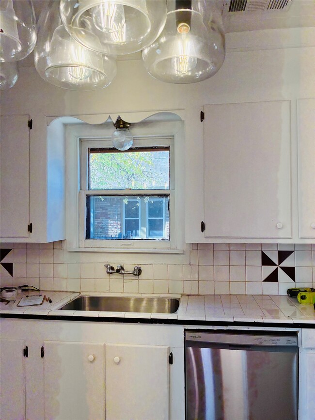 property at 702 Caplin St