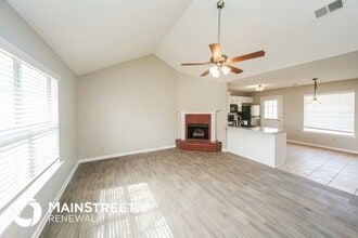 4238 Shadow Glen Dr in Horn Lake, MS - Building Photo - Building Photo