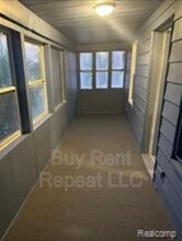 320 Hudson St in Wyandotte, MI - Building Photo - Building Photo