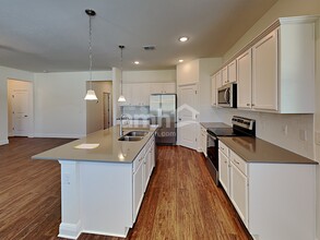 814 Heavenly Dr in St. Cloud, FL - Building Photo - Building Photo