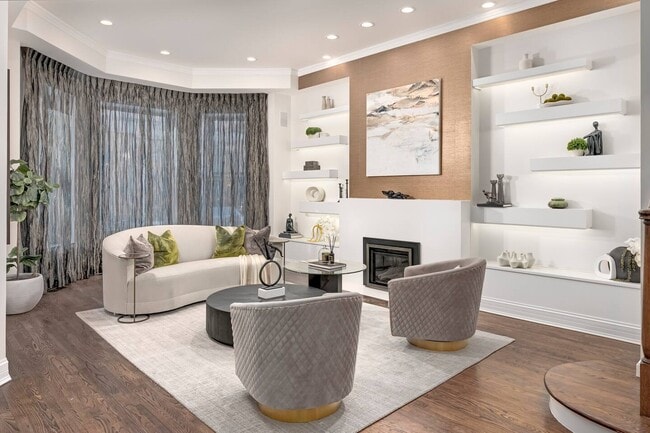 32 E Bellevue Plz in Chicago, IL - Foto de edificio - Building Photo