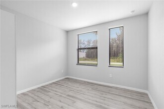 1926 Marlay Ave in Lehigh Acres, FL - Building Photo - Building Photo