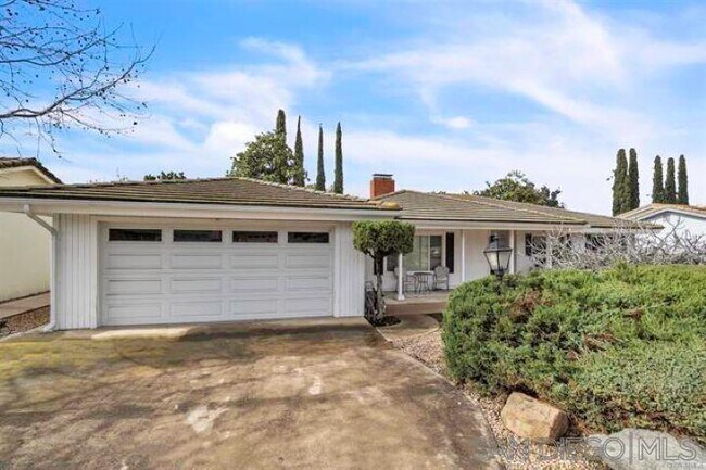 property at 17052 Bernardo Oaks Dr