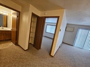 Green On 10th in Fargo, ND - Building Photo - Building Photo