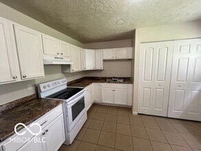 8724 Montery Rd in Indianapolis, IN - Building Photo - Building Photo