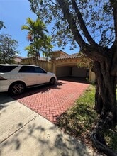 12860 SW 51st St in Miramar, FL - Building Photo - Building Photo