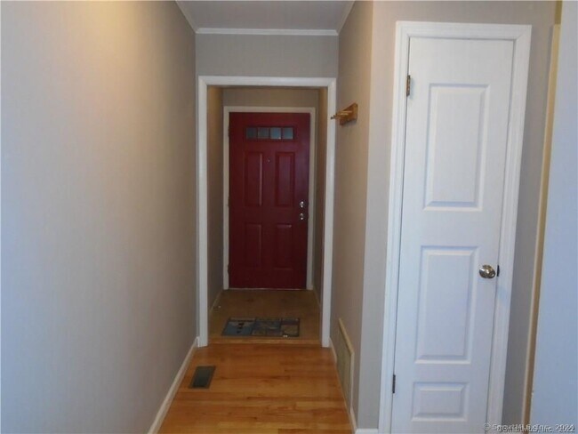 291 Hope St in Stamford, CT - Building Photo - Building Photo