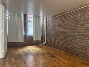 124 Washington St, Unit 301 in Providence, RI - Building Photo - Building Photo