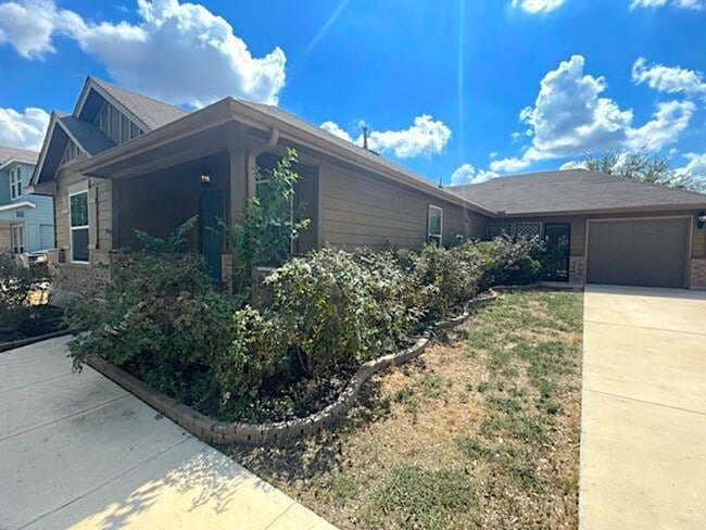 property at 1056 Magnolia Wind