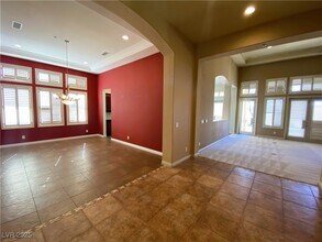 23 Avenida Sorrento in Henderson, NV - Building Photo - Building Photo