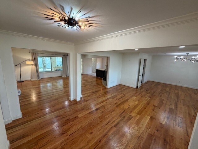 5519 Queensloch Dr in Houston, TX - Building Photo - Building Photo