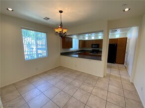 7609 Vanity Ct in Las Vegas, NV - Building Photo - Building Photo