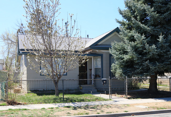 1009 F St in Sparks, NV - Building Photo - Building Photo