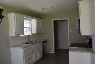 700 Cedar Ln in Fort Smith, AR - Building Photo - Building Photo