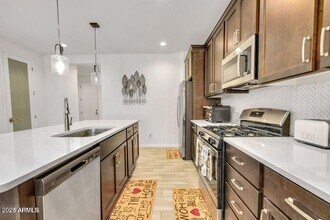 17723 W Bajada Rd in Surprise, AZ - Building Photo - Building Photo