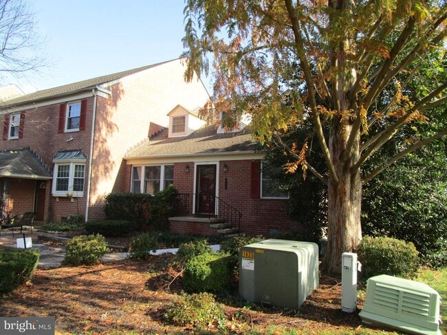 943 Silver Lake Blvd in Dover, DE - Building Photo - Building Photo