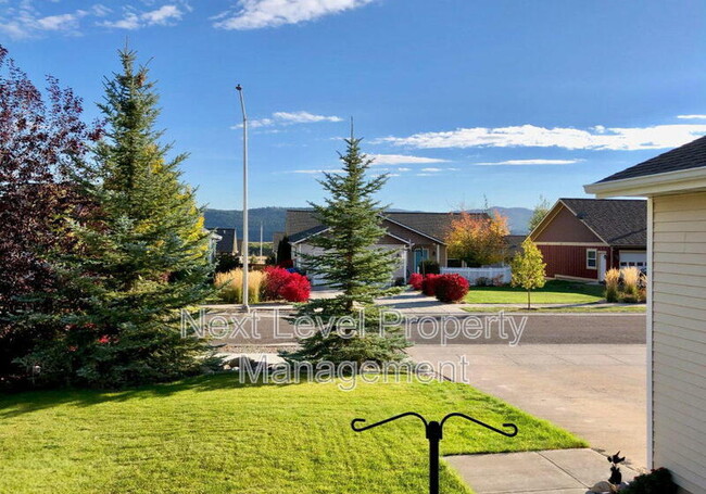 108 Vista Loop in Kalispell, MT - Building Photo - Building Photo