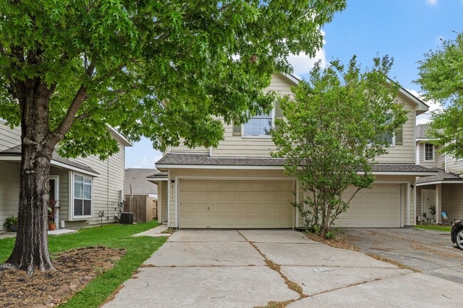 property at 8714 Thistlemoor Ln