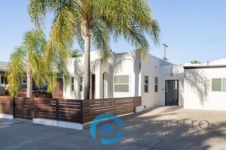 4851 Mansfield St in San Diego, CA - Building Photo - Building Photo