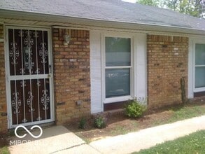 4026 Baker Dr in Indianapolis, IN - Building Photo - Building Photo
