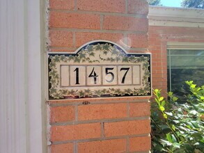 1457 Clairmont Rd in Decatur, GA - Building Photo - Building Photo
