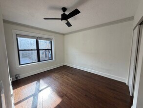 5509.5 N Lincoln Ave, Unit 2S in Chicago, IL - Foto de edificio - Building Photo