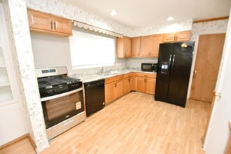 1615 Rockne Dr in South Bend, IN - Building Photo - Building Photo