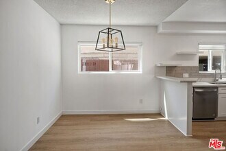 1208 California Ave in Santa Monica, CA - Building Photo - Building Photo