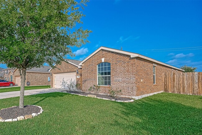 property at 4802 Evening Pl Ln