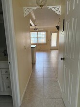 42 Canterbury E in West Palm Beach, FL - Building Photo - Building Photo