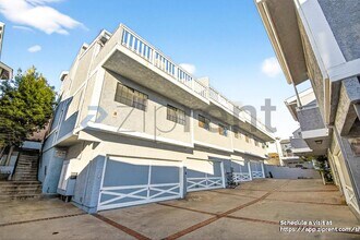 2021 Carnegie Ln in Redondo Beach, CA - Building Photo - Building Photo