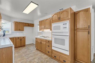 5942 Birch St in Riverside, CA - Building Photo - Building Photo