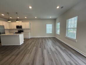681 W Vincent Dr in Athens, GA - Building Photo - Building Photo
