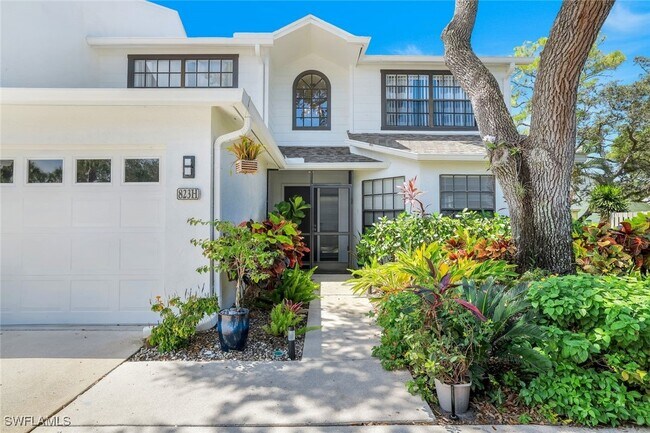 823 Meadowland Dr in Naples, FL - Building Photo - Building Photo