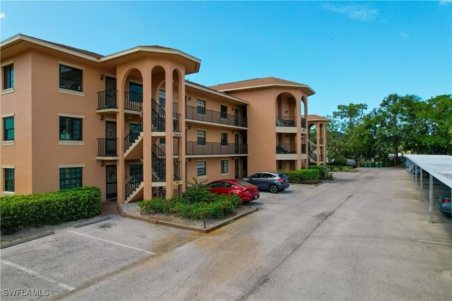 property at 5535 Rattlesnake Hammock Rd