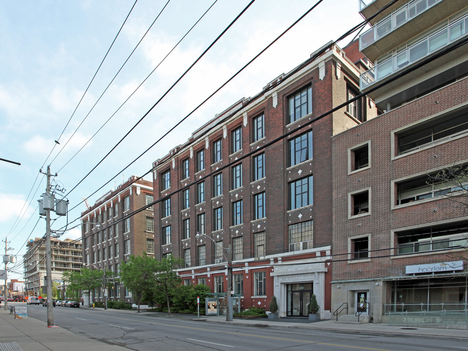 Wrigley Lofts in Toronto, ON - Building Photo