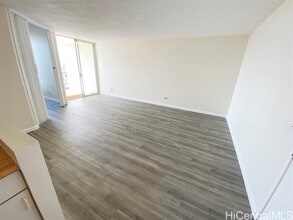 1250 Richard Ln in Honolulu, HI - Building Photo - Building Photo